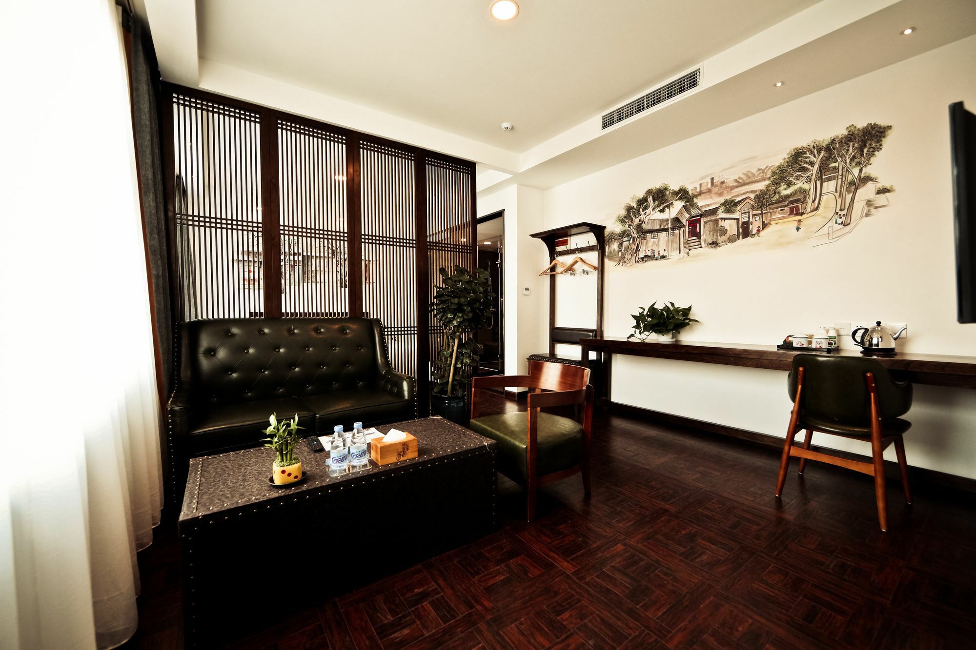 Nost Algia Hotel Near Beijing Panjiayuan Antique Market- Beijing Happy Valley, Cbd, China Zun And Sanlitun, Tian'Anmen Square, Free Ice Cream, Mineral Water, Coffee, Snacks And Laundry Service, Free Gymnastic, English Communication Well ภายนอก รูปภาพ